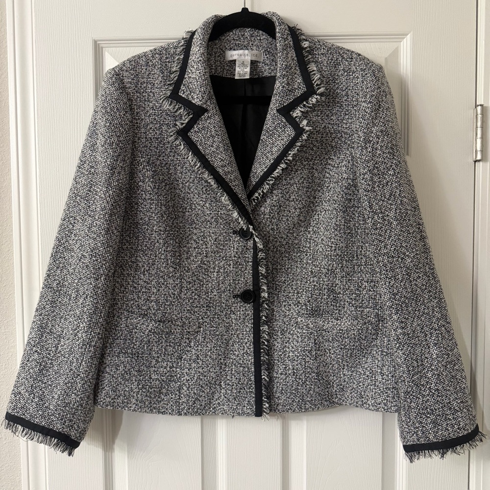 Pursuits Ltd Women's Black Off-White Tweed  Fringe Collar & Cuffs Jacket Sz 16